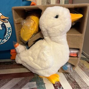 Special Aflac Robot Companion Duck NIB Backpack Aides Sickness Dr Appts Medical